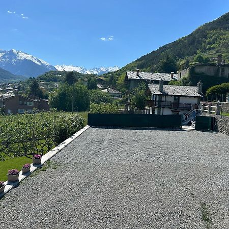 Casa Sabrina - Appartamento Blu Aosta Exterior photo