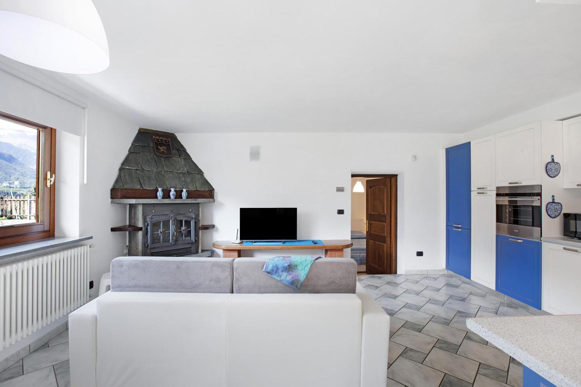 Casa Sabrina - Appartamento Blu Aosta Exterior photo